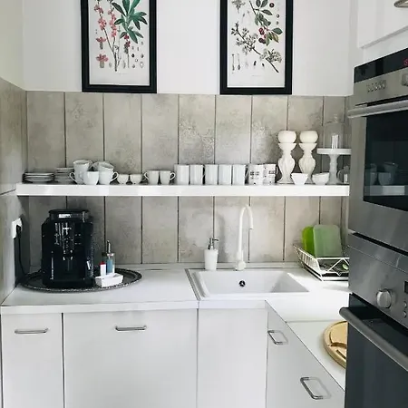 Pastel بيت ضيافة بالاتونفوريد